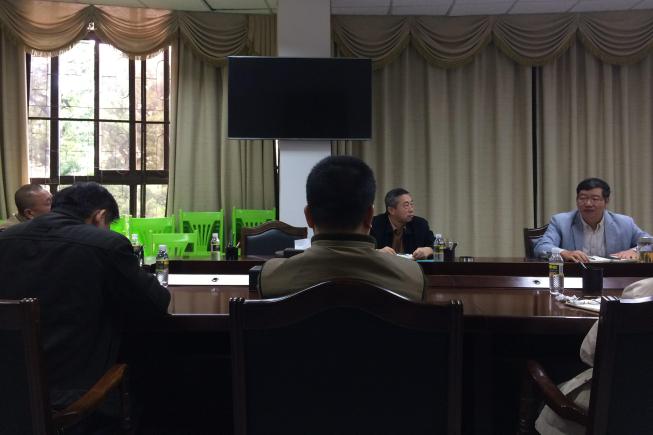 学校召开安全工作专题会